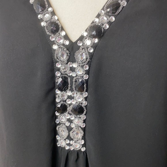 GILANI Blouse V Neck Beaded Semi Sheer - Picture 4 of 9